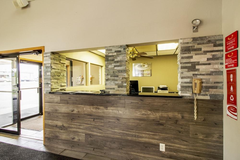 Econo Lodge Watertown Eksteriør bilde