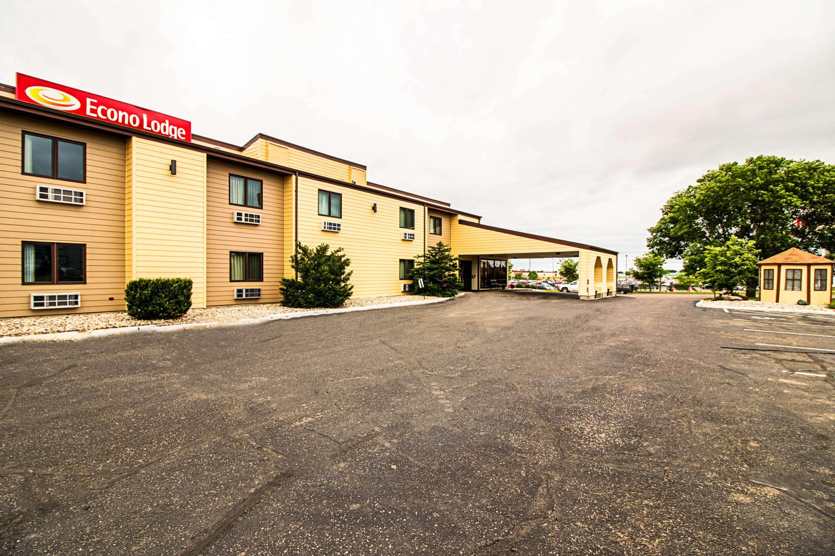Econo Lodge Watertown Eksteriør bilde