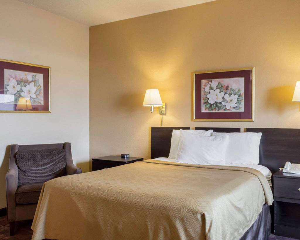 Econo Lodge Watertown Rom bilde